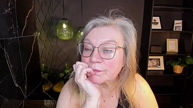 NataliMellow 现场XXX聊天