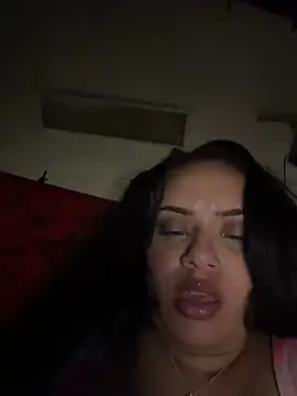 Chat +18 de CarmelaAnthony ao vivo