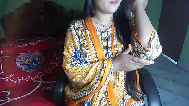 Živý XXX chat BengaliQueenStar