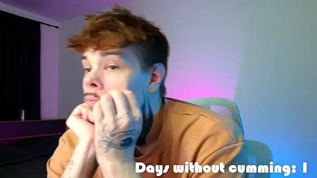 DENIS_HERE 网络视讯表演