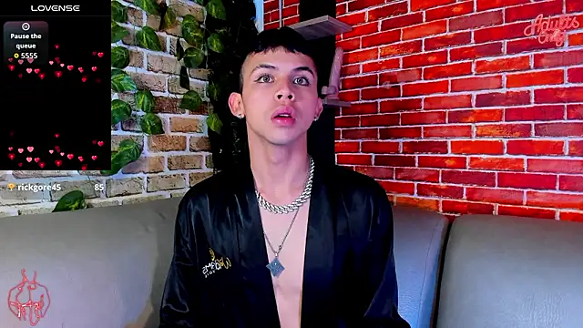 Prince_Apolo Pertunjukan Webcam