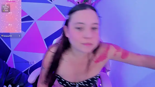 Chatroom XXX en direct de little_emma0