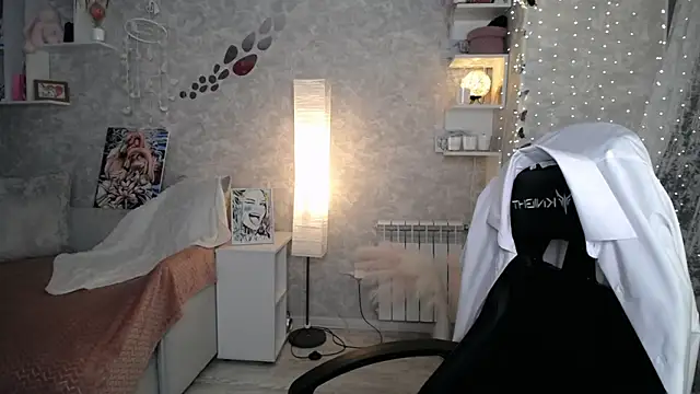 NickyAdamidiのライブXXXチャット