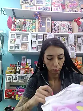 Chatroom XXX en direct de LunaZambrano