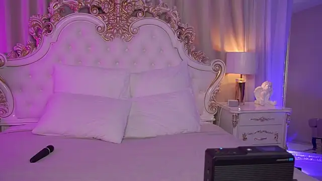 JaneBrock Chat XXX in diretta