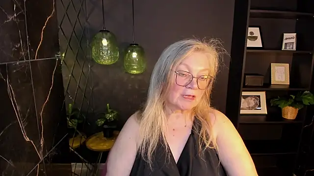 Chatroom XXX en direct de NataliMellow