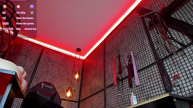 Chatroom XXX en direct de NAILAHARD