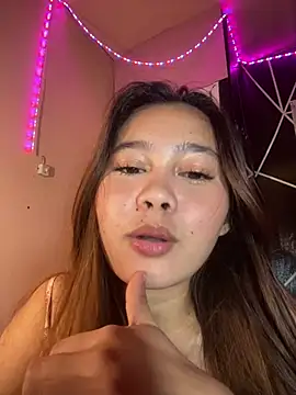 ursweet_babygirl Chat XXX in diretta