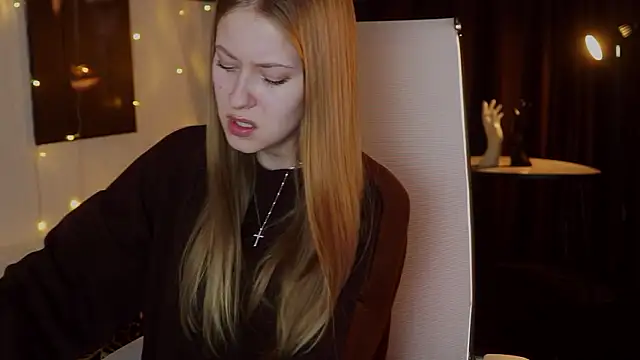 EveMundie Live XXX Chat