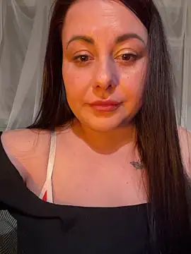 DaisyStreet Pertunjukan Webcam