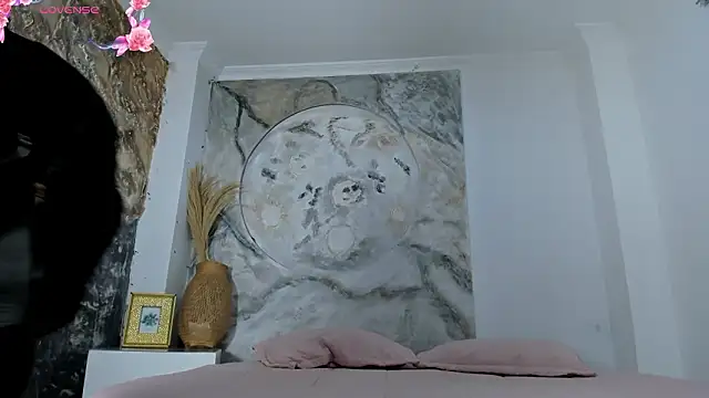 AnaiaClarck: онлайн-секс-чат