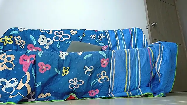 Chat XXX en directo de Party_Straight