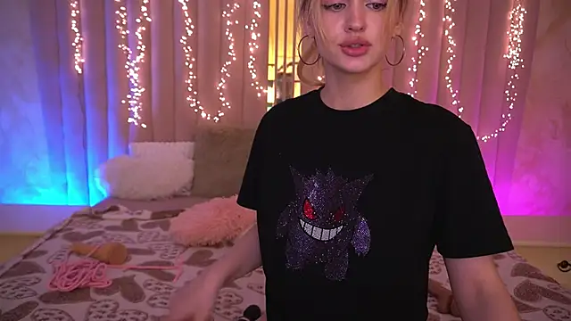 Chat +18 de LylaYeess ao vivo