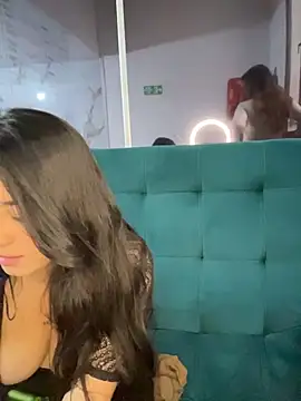 Antonella_Julieta 웹캠 쇼