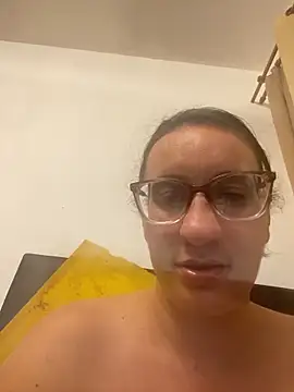 gloria7v05's Live XXX Chat