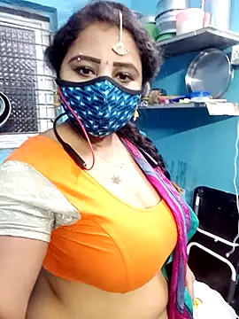 tamil_Vennila Live XXX-Chat