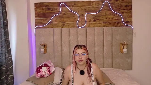 lil_moon1 Live XXX Chat