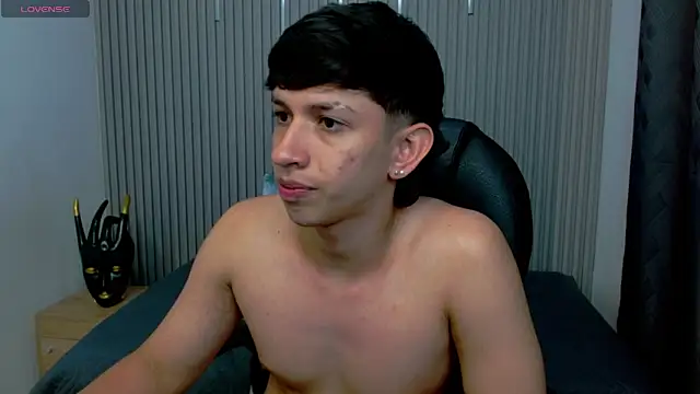 AdrianFranko Webcam-Show