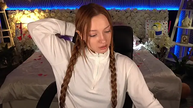 Онлайн чат XXX FoxyMayy