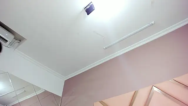 ZairaRogue live XXX chat