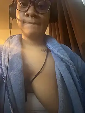 Chat XXX Live nickytheehawtie