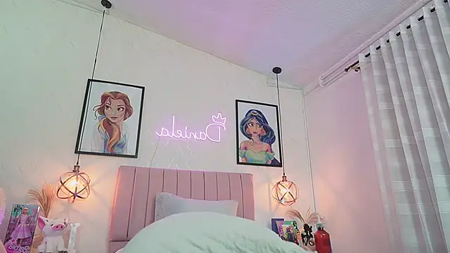 dani_parker_ Chat XXX live