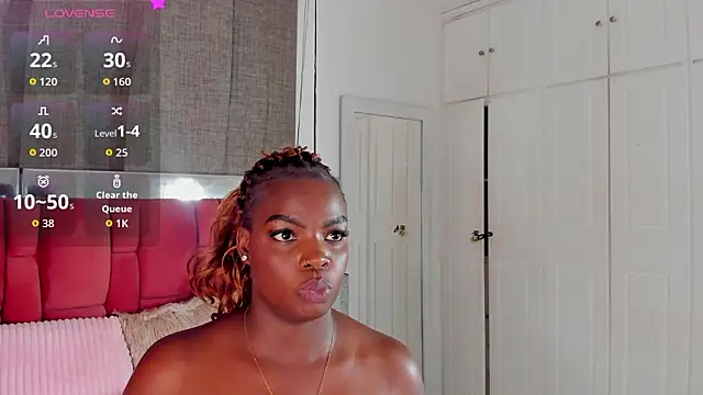 Chatroom XXX en direct de NatyParker