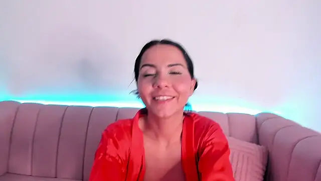 aurora_collinss_: онлайн-секс-чат