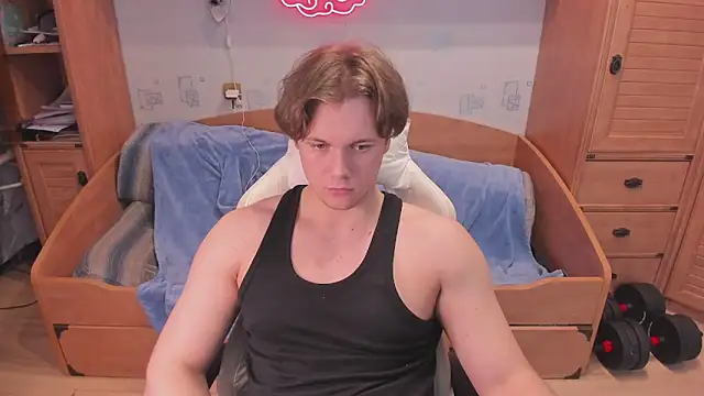 Dexter_Bennett webkamerás műsora