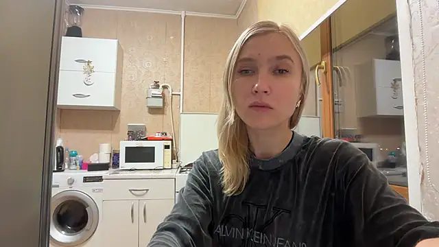 AngelJeni's Live XXX Chat