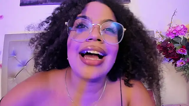 katie__bloom: онлайн-секс-чат