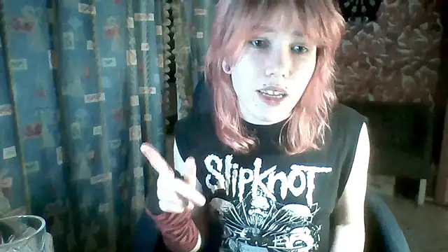 whiny_emo_boin Live XXX chat