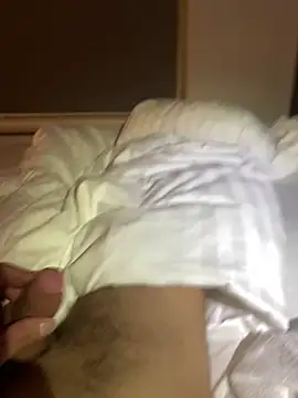 Pokazy przed kamerką – bejo_124wawa