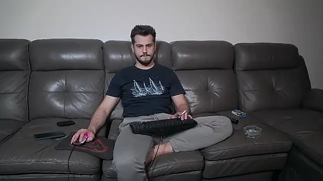 CrazyDom1 webcam show