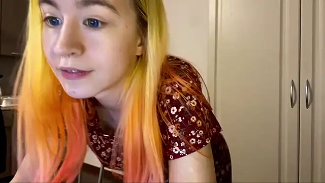 EmilyHein's Live XXX Chat