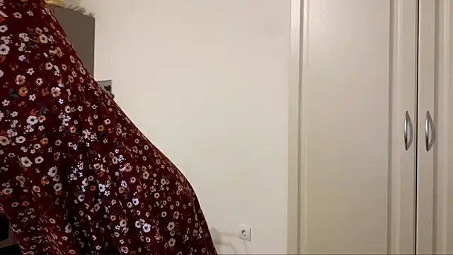 EmilyHein's Live XXX Chat