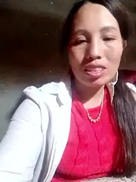 Gummiesu 现场XXX聊天