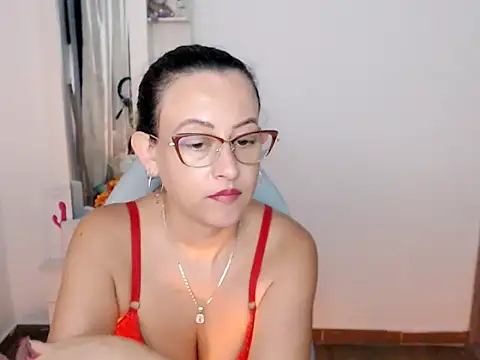 BOREAL_MOON: онлайн-секс-чат