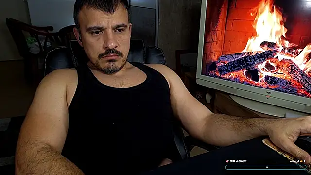 Chatroom XXX en direct de officeman7