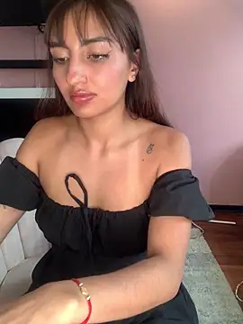 Nahomy_Pink Webcamshow