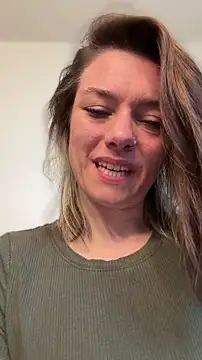 LadyLena1 Chat XXX live