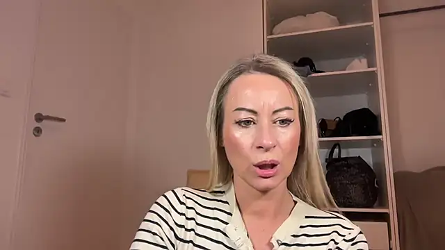 Živý XXX chat Ana_keller_off