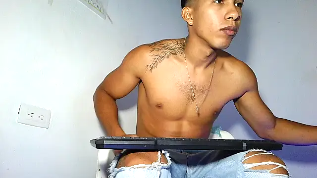 عرض كام maximo_vega_newv