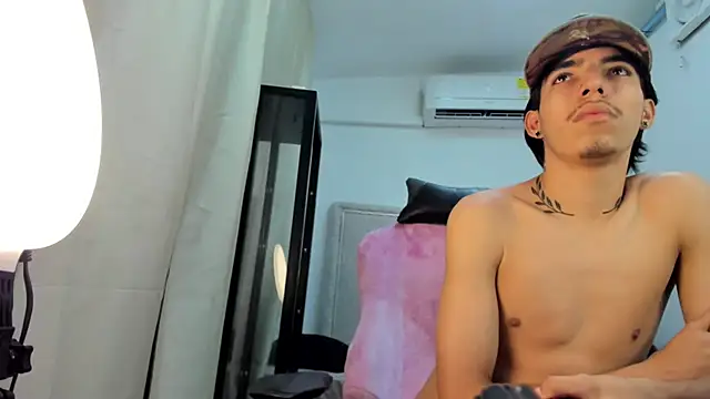 Chat XXX en directo de Bad_bunnyy_