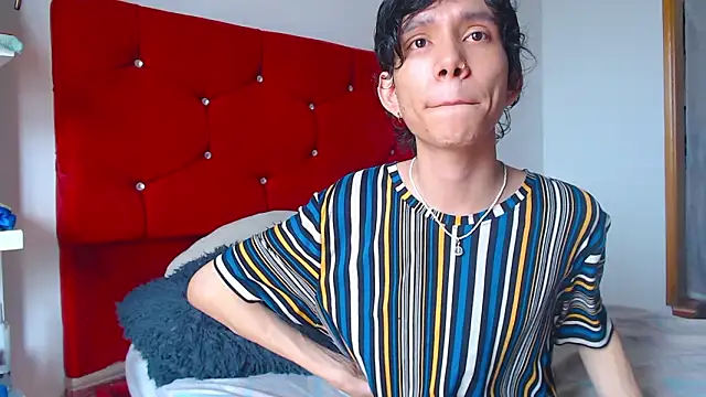 LAICK_01's Live XXX Chat