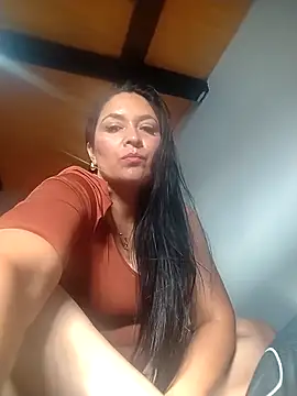 CatleyaSmith Live XXX-Chat