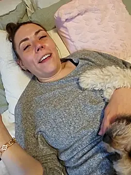 Ellie-Elizabeth's Webcam Show