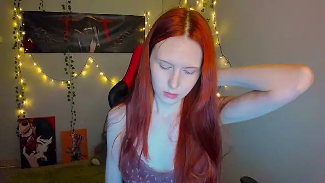 FruttiTatti's Live XXX Chat