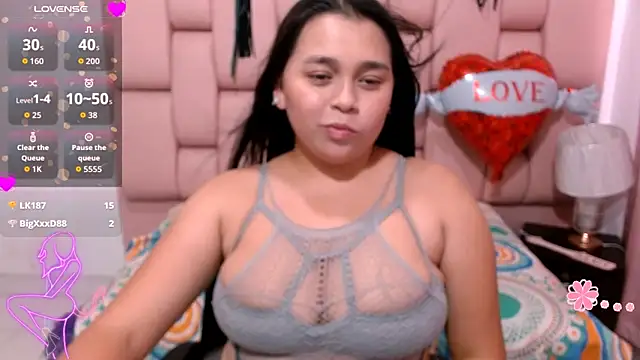 nikol_hot18's Live XXX Chat