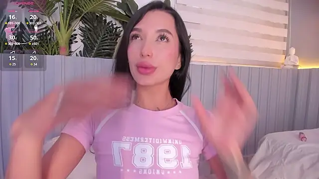 stephanymonroe Chat XXX in diretta